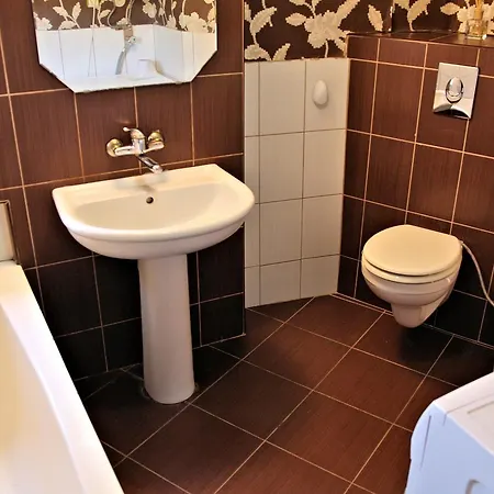 Apartment Lover's Nest Next To The *