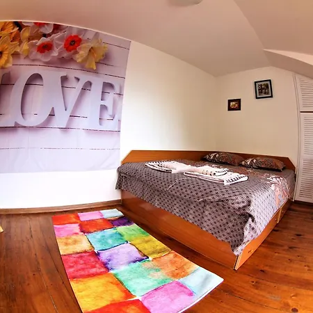 Lover's Nest Next To The * Varna