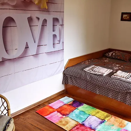 Apartment Lover's Nest Next To The